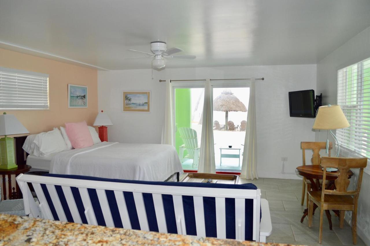 Drop Anchor Resort & Marina Islamorada Exterior photo