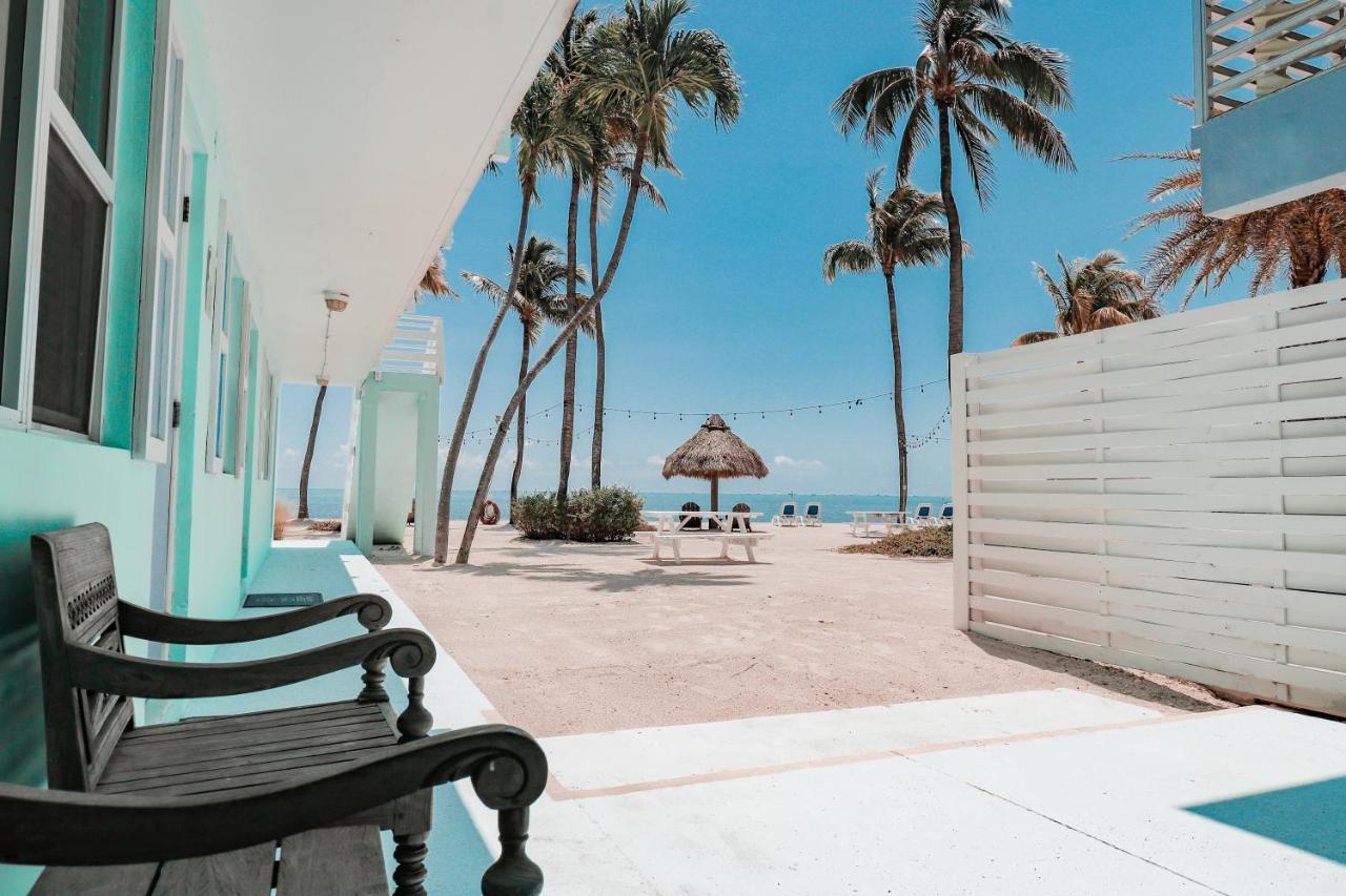 Drop Anchor Resort & Marina Islamorada Exterior photo