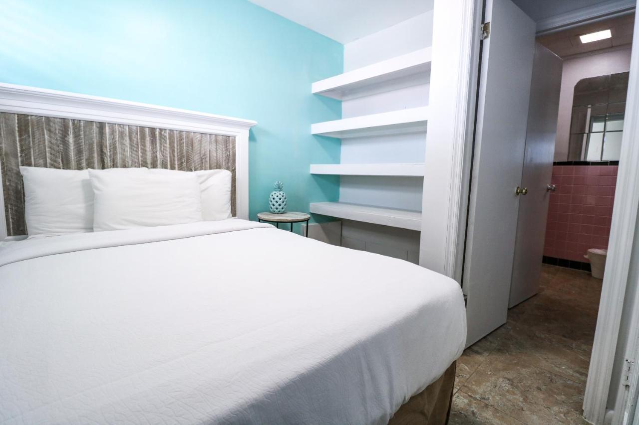 Drop Anchor Resort & Marina Islamorada Exterior photo