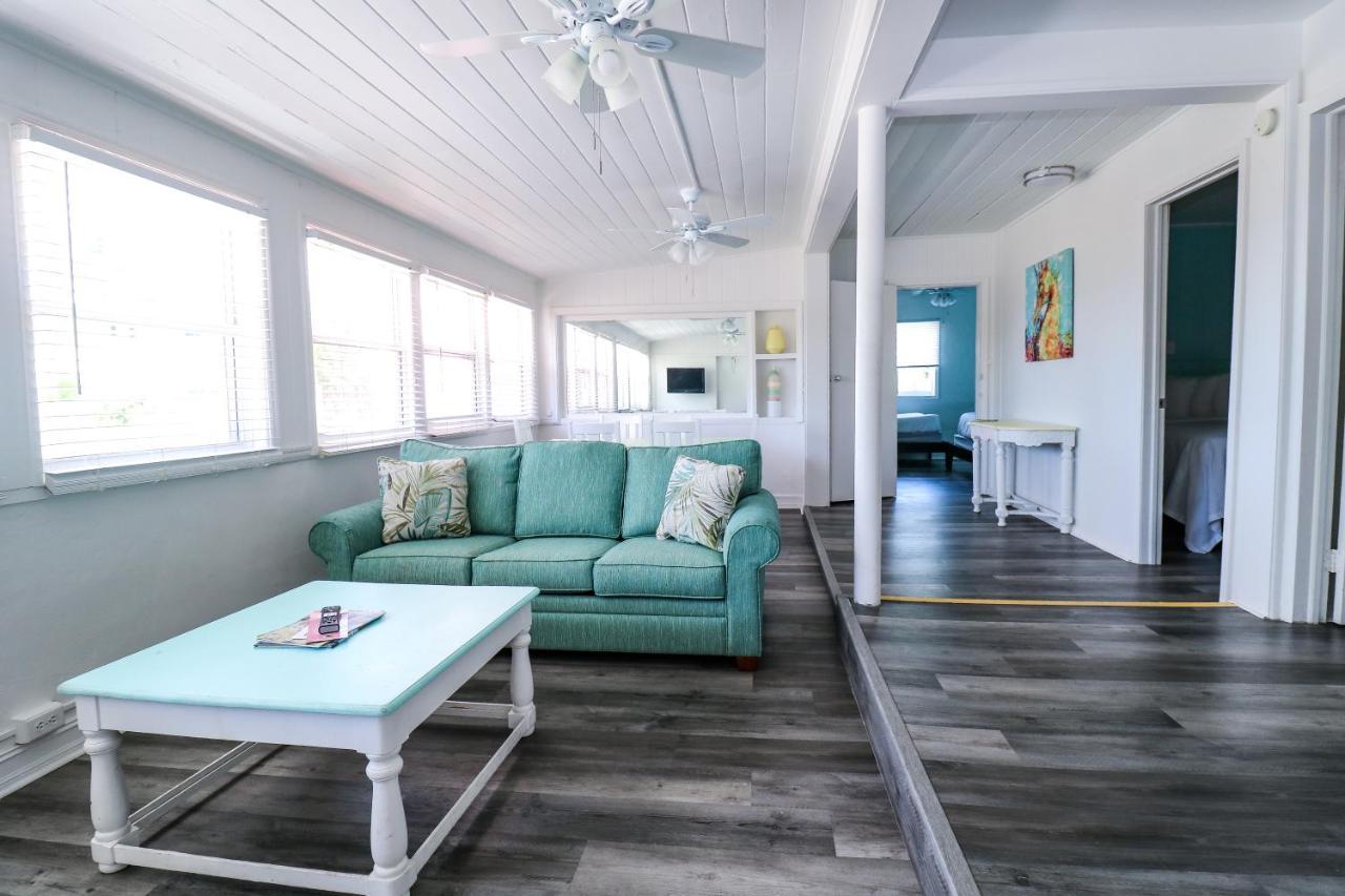 Drop Anchor Resort & Marina Islamorada Exterior photo