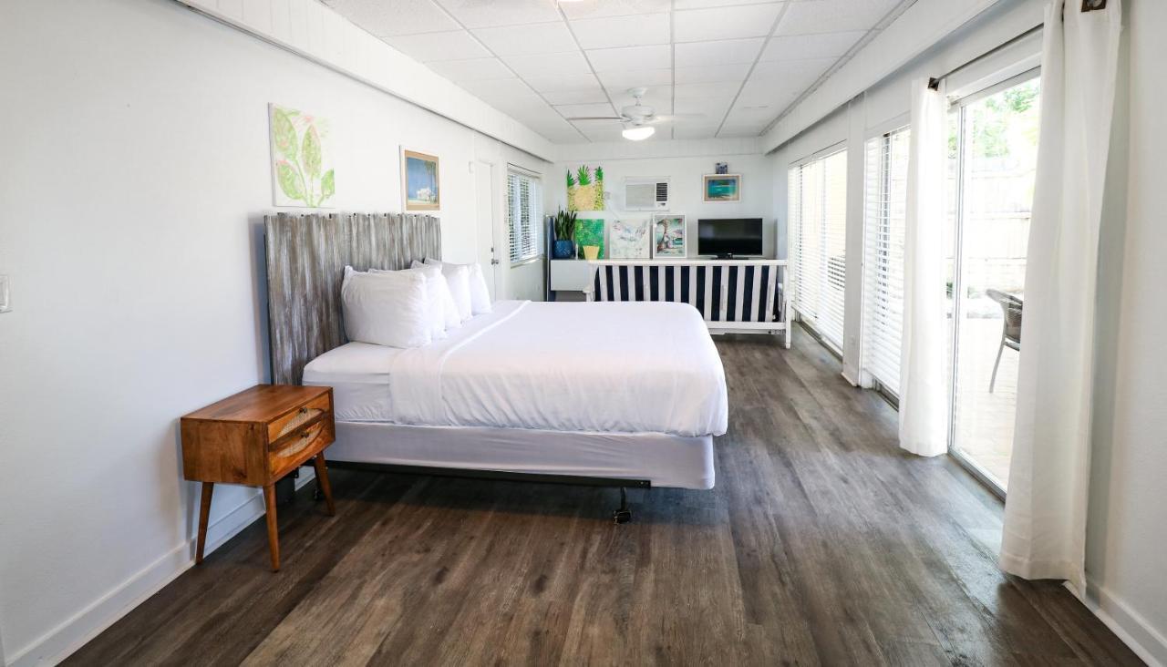 Drop Anchor Resort & Marina Islamorada Exterior photo